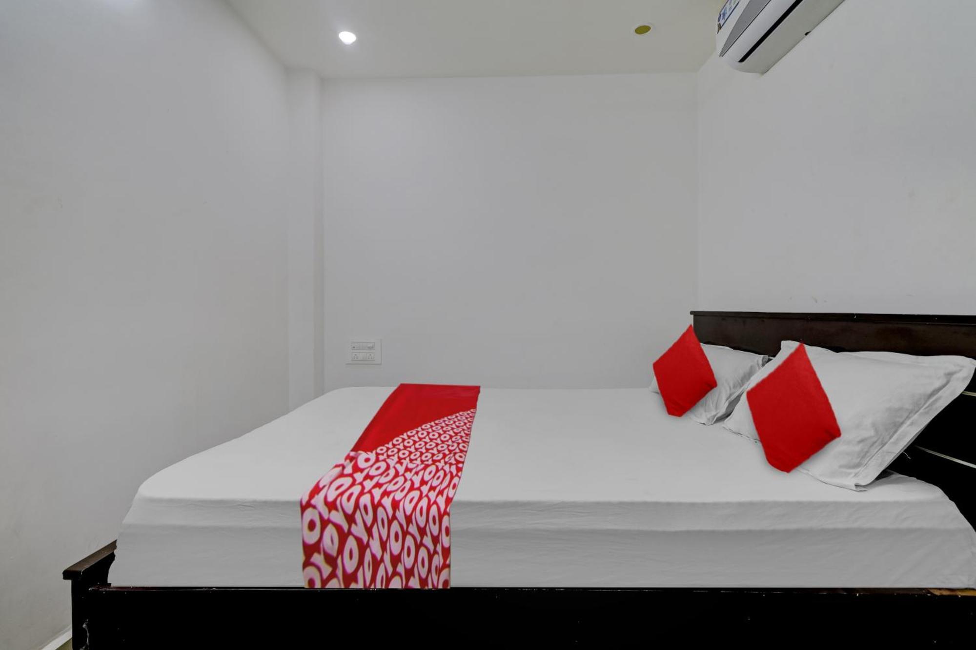 Oyo Vnr Convention Hotel Guntur Luaran gambar