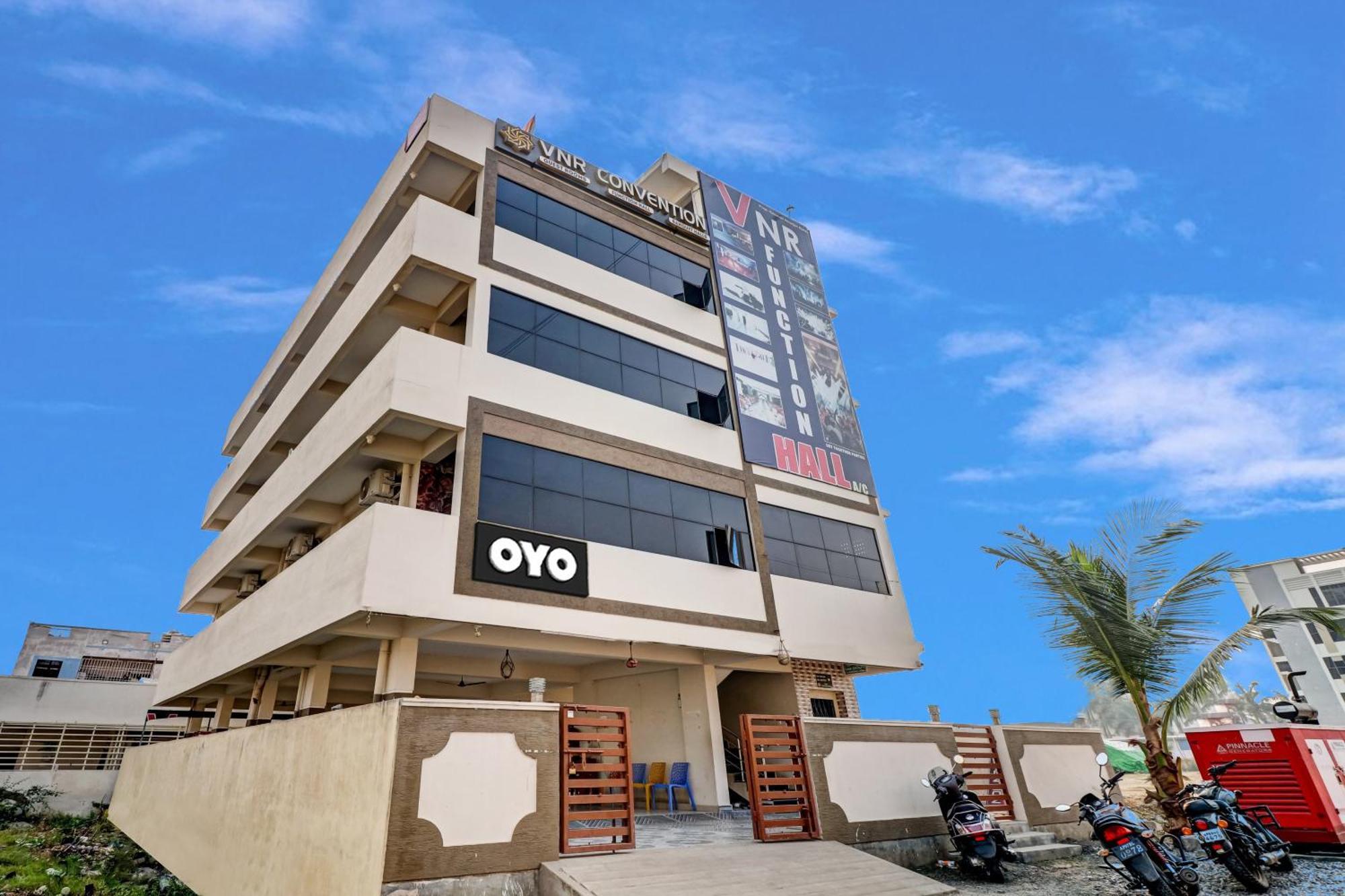 Oyo Vnr Convention Hotel Guntur Luaran gambar